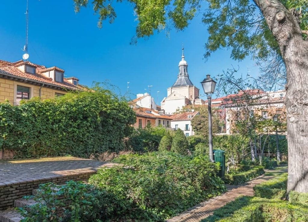 Jardines del principe anglona