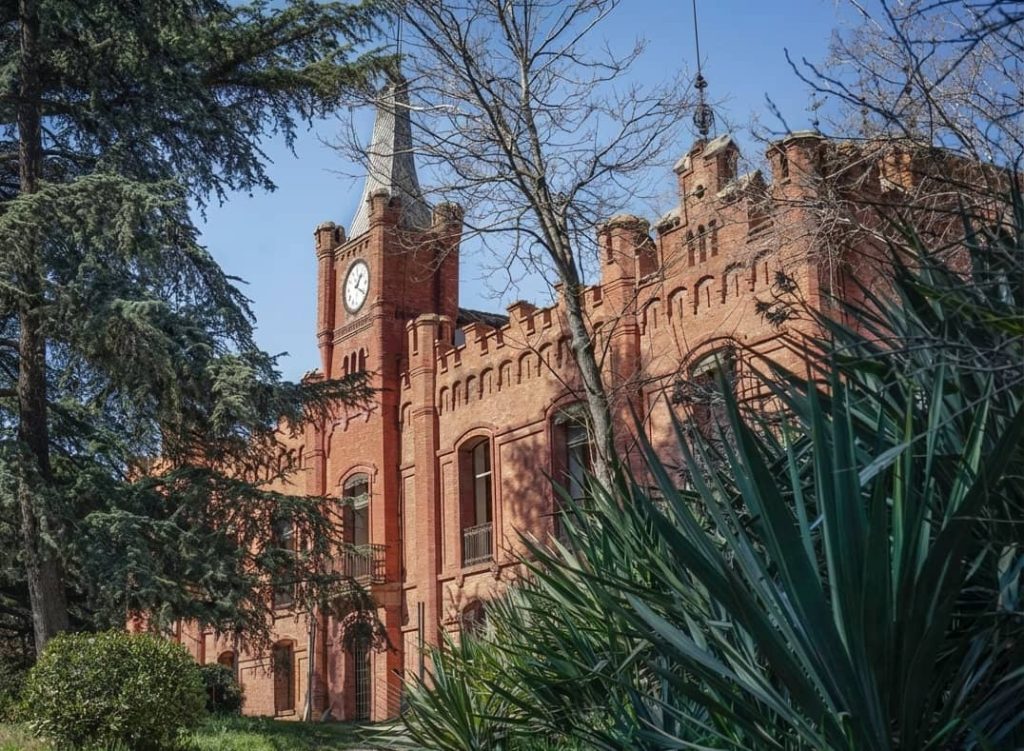 Palacio quinta torre arias
